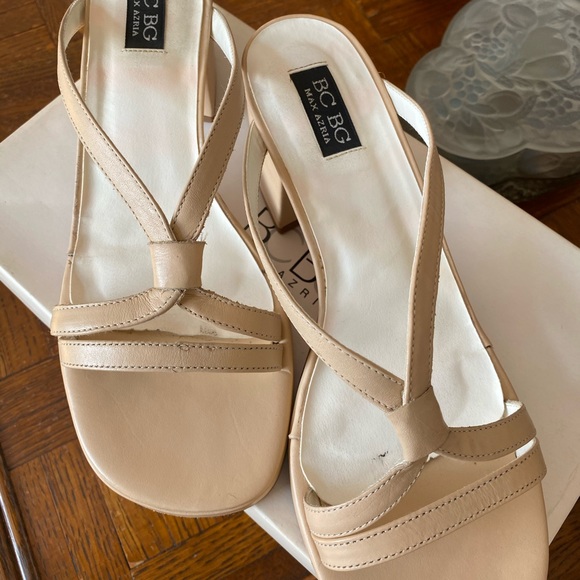 BCBG Block Heeled Sandals - Picture 2 of 9